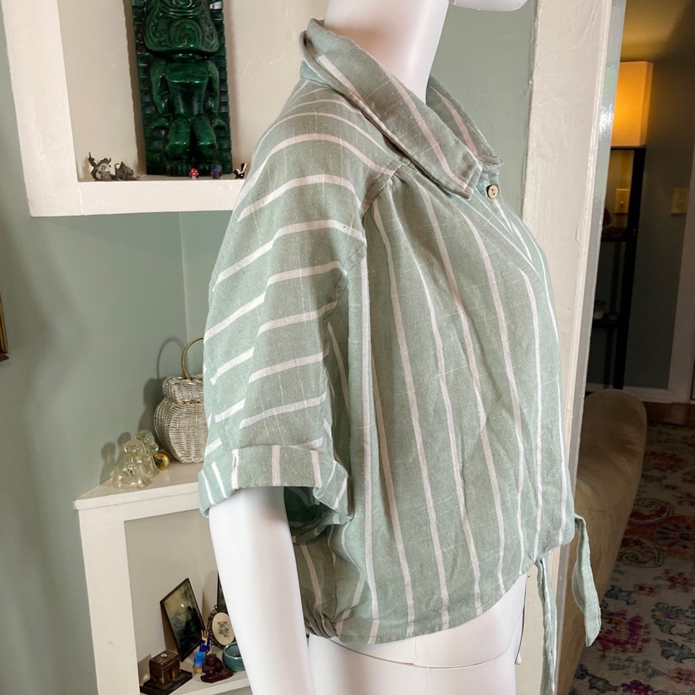 Altar'd State Button Up Down Green White Striped Crop Top Tie XL XLarge collared - Picture 7 of 10